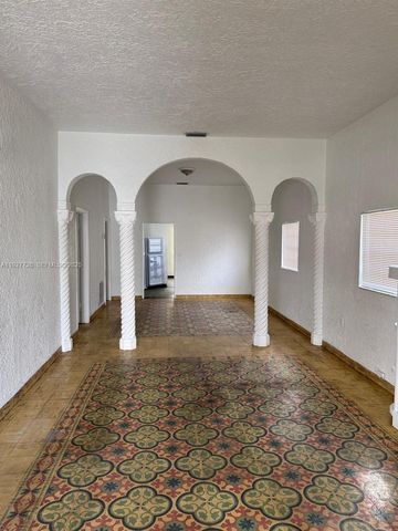2978 NW 28th St, Miami, FL 33142