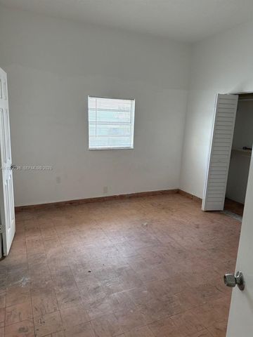 2978 NW 28th St, Miami, FL 33142