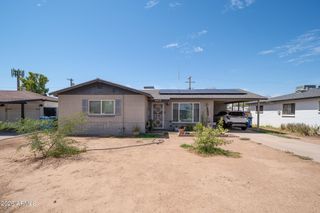 2402 N 36TH Place, Phoenix, AZ 85008