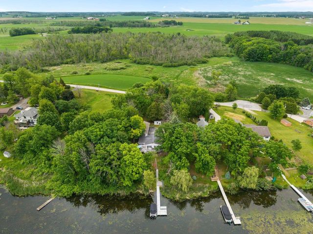 732 BULLHEAD LAKE ROAD, Brillion, WI 54110