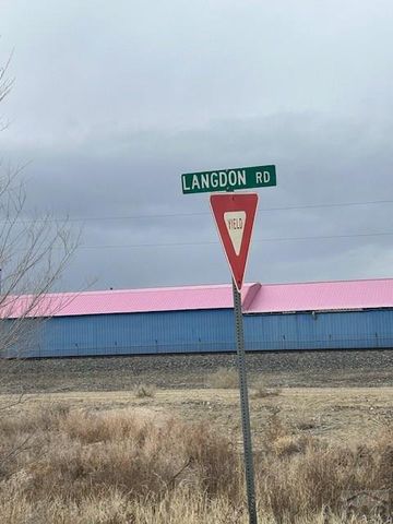 3200 Langdon Rd, Pueblo, CO 81001