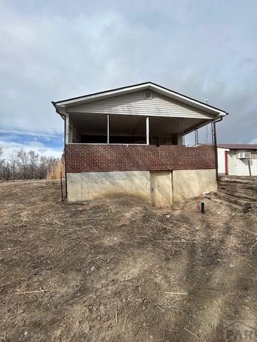 3200 Langdon Rd, Pueblo, CO 81001
