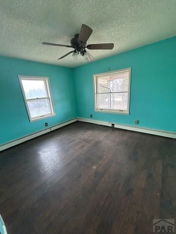 3200 Langdon Rd, Pueblo, CO 81001