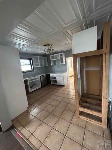 3200 Langdon Rd, Pueblo, CO 81001