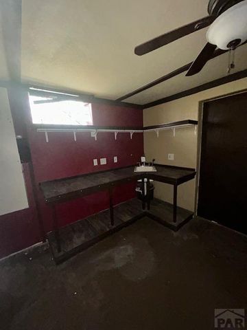 3200 Langdon Rd, Pueblo, CO 81001