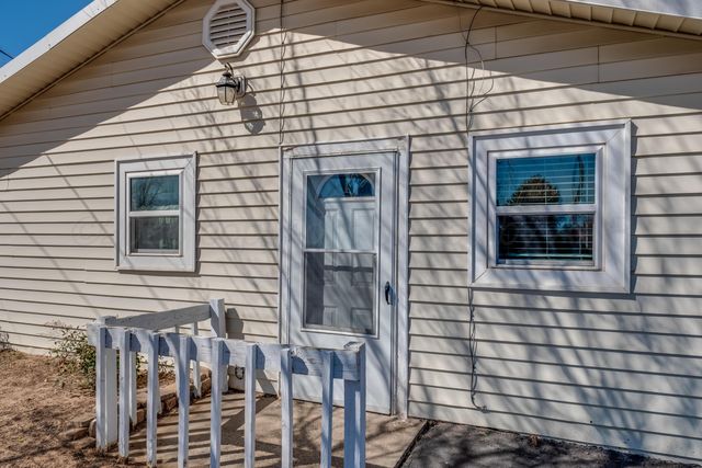 106 S Canadian Street, Wheeler, TX 79096