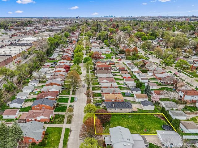 23323 Park Street, Dearborn, MI 48124