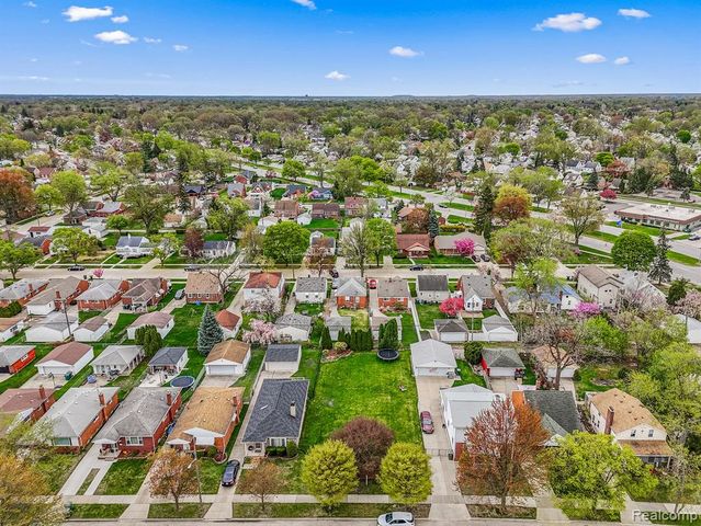 23323 Park Street, Dearborn, MI 48124