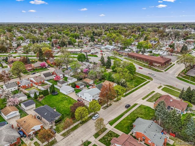 23323 Park Street, Dearborn, MI 48124