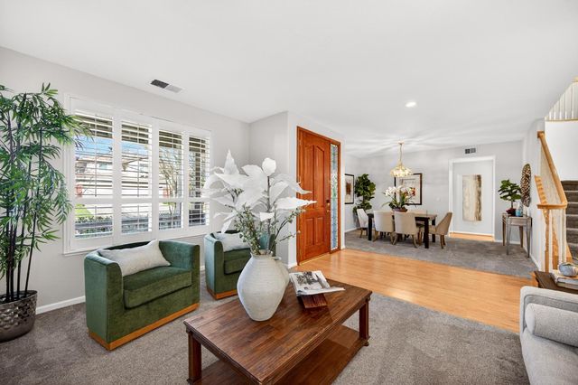 1425 Humbug Creek Dr, Folsom, CA 95630