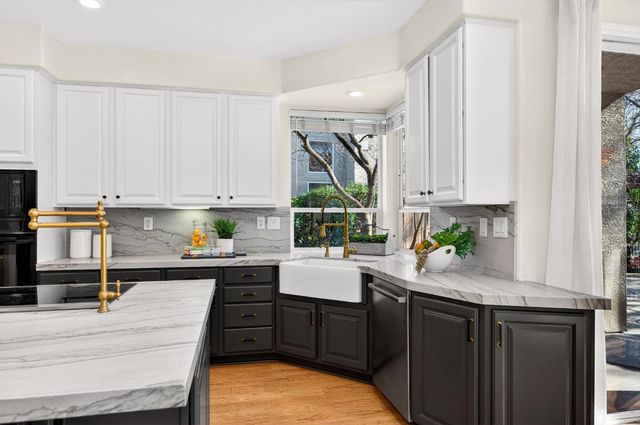 1425 Humbug Creek Dr, Folsom, CA 95630