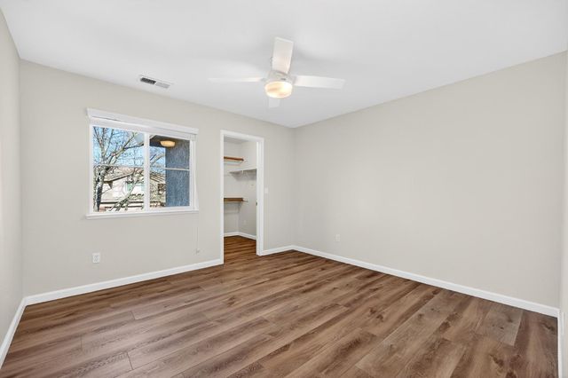 1425 Humbug Creek Dr, Folsom, CA 95630