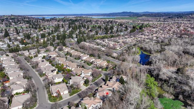 1425 Humbug Creek Dr, Folsom, CA 95630