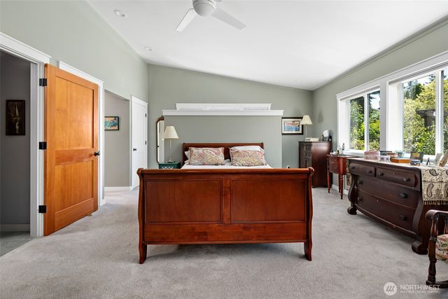 1045 NE Summit Loop, Coupeville, WA 98239