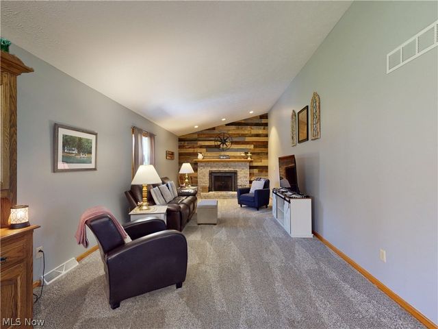 10415 Penniman Drive, Chardon, OH 44024