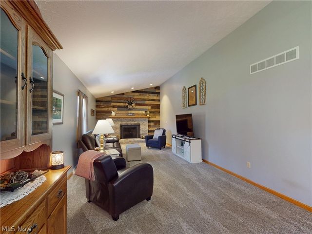 10415 Penniman Drive, Chardon, OH 44024