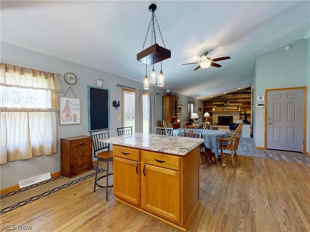10415 Penniman Drive, Chardon, OH 44024