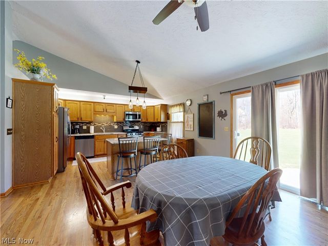 10415 Penniman Drive, Chardon, OH 44024