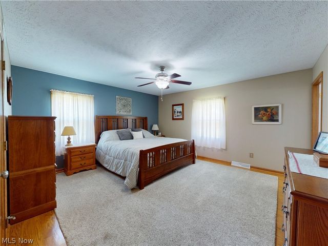10415 Penniman Drive, Chardon, OH 44024