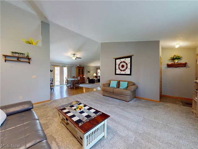 10415 Penniman Drive, Chardon, OH 44024
