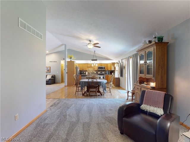 10415 Penniman Drive, Chardon, OH 44024