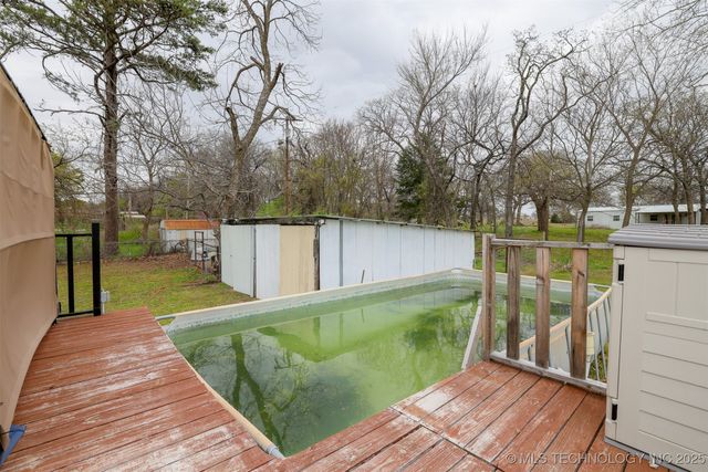 417717 E 1145 Road, Eufaula, OK 74432