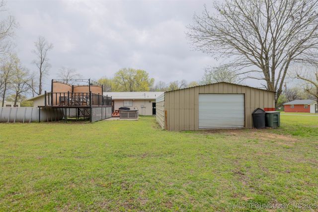 417717 E 1145 Road, Eufaula, OK 74432