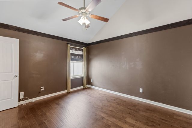 4022 Commons Dr, Spring Hill, TN 37174