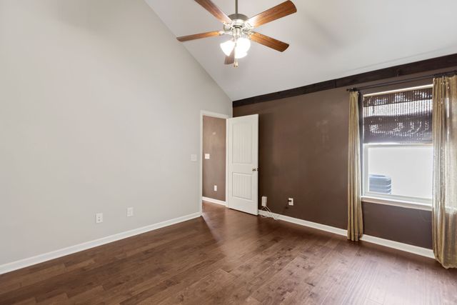 4022 Commons Dr, Spring Hill, TN 37174