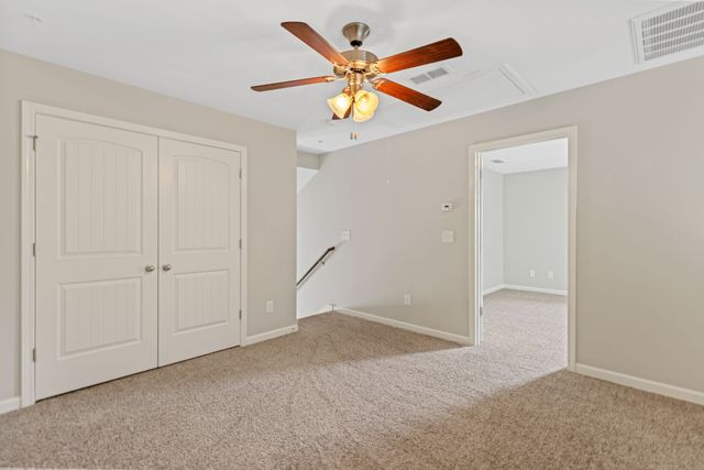 4022 Commons Dr, Spring Hill, TN 37174