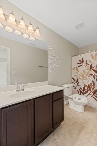 4022 Commons Dr, Spring Hill, TN 37174