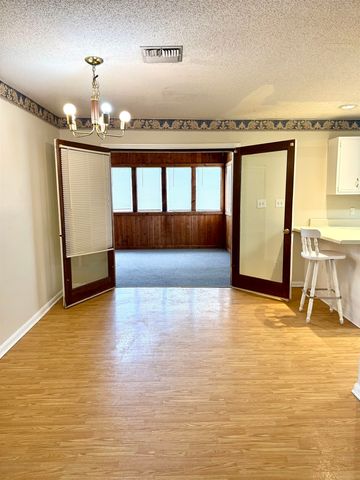 3013 Roderick St, Morgan City, LA 70380