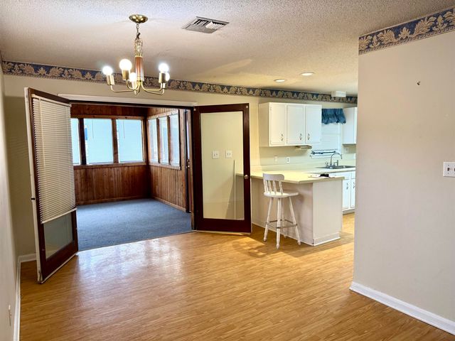 3013 Roderick St, Morgan City, LA 70380