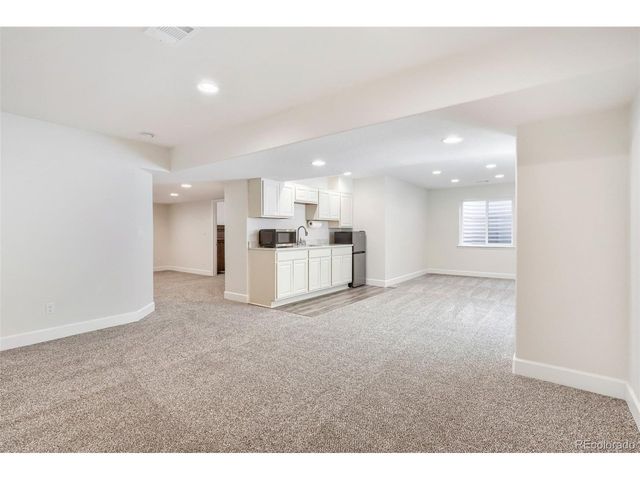 5066 N Quemoy Ct, Aurora, CO 80019
