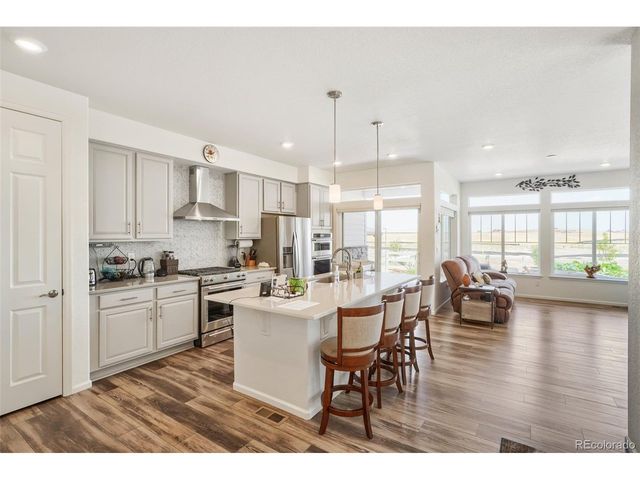 5066 N Quemoy Ct, Aurora, CO 80019
