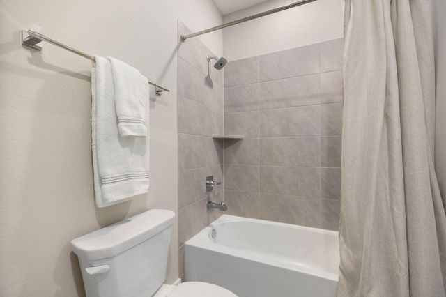 26911 Longwood Ledge Lane, The Woodlands, TX 77389