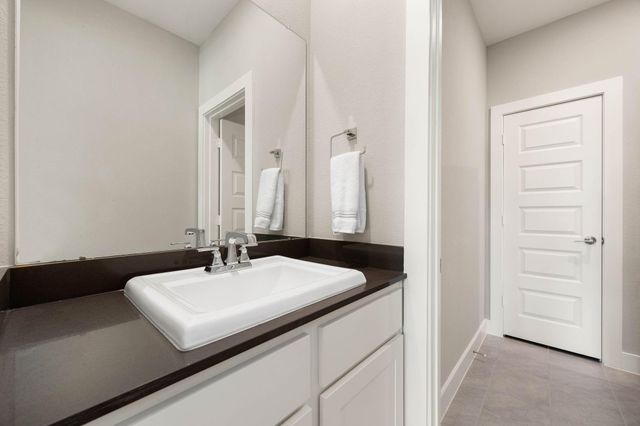 26911 Longwood Ledge Lane, The Woodlands, TX 77389
