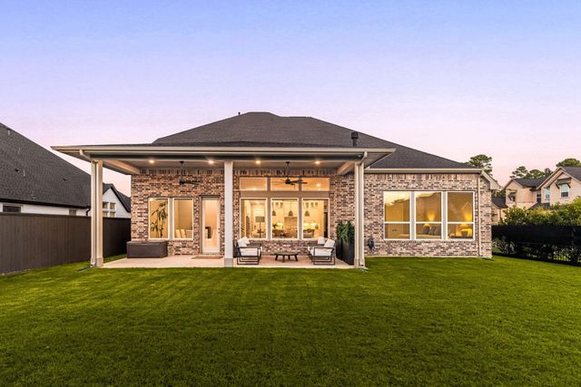 26911 Longwood Ledge Lane, The Woodlands, TX 77389