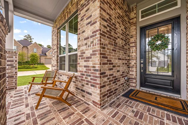 26911 Longwood Ledge Lane, The Woodlands, TX 77389
