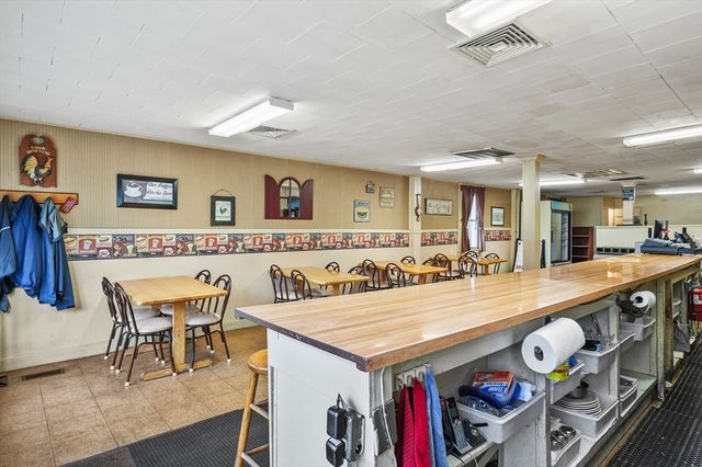 1080 Stafford Street, Leicester, MA 01542