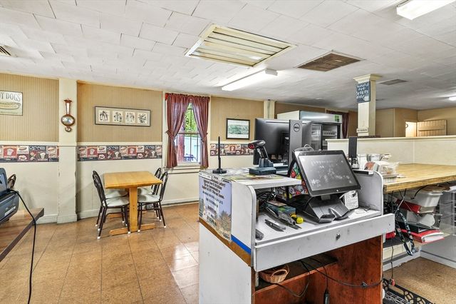 1080 Stafford Street, Leicester, MA 01542