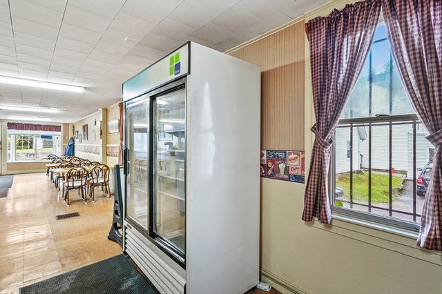 1080 Stafford Street, Leicester, MA 01542