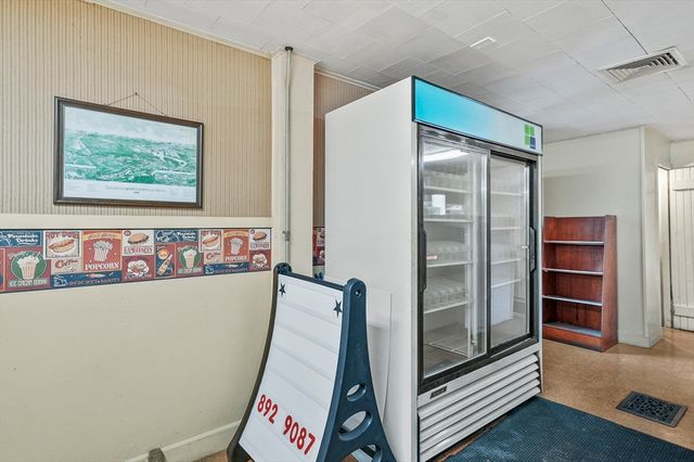 1080 Stafford Street, Leicester, MA 01542