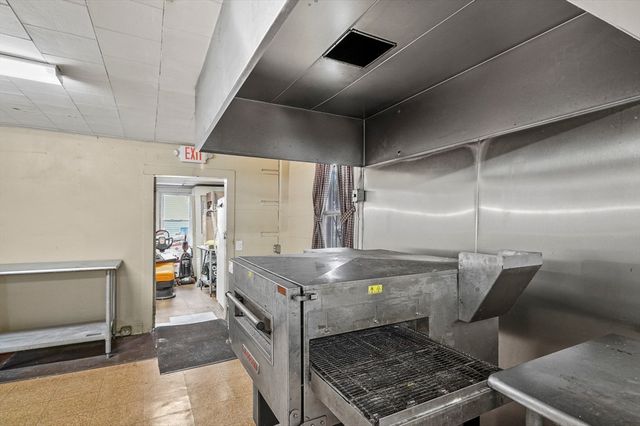 1080 Stafford Street, Leicester, MA 01542