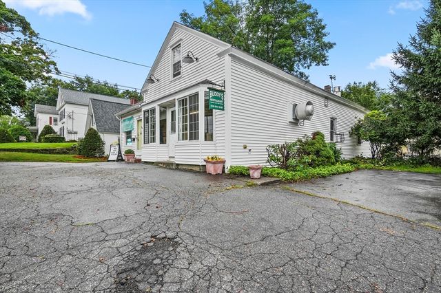 1080 Stafford Street, Leicester, MA 01542