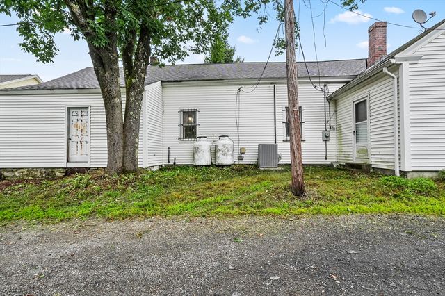 1080 Stafford Street, Leicester, MA 01542