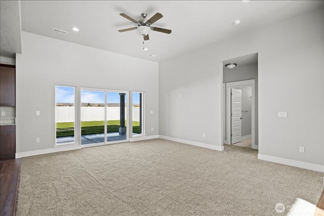 700 N Street NE, Quincy, WA 98848