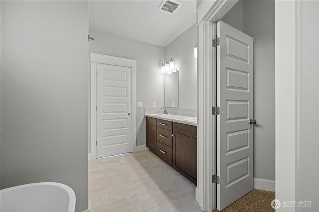 700 N Street NE, Quincy, WA 98848