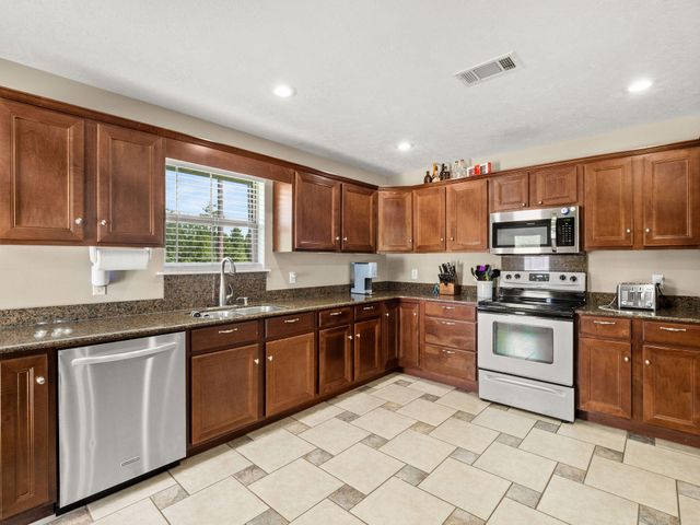 320 MCCAIN, Deridder, LA 70634