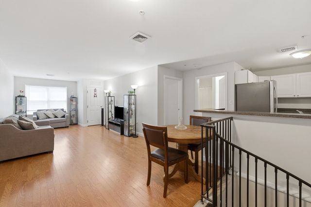 30 Franklin Street 113, Malden, MA 02148